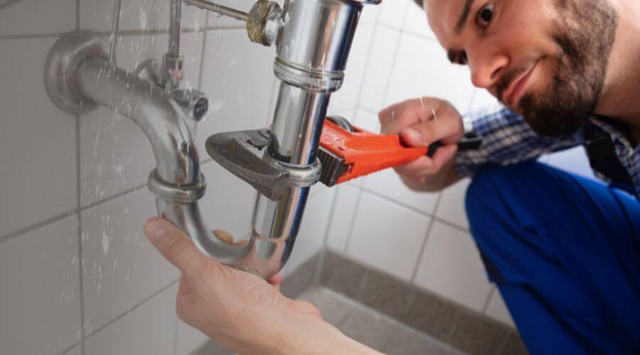Local tankless water heater installation in Mount Sterling, IL